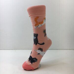 Womens Cartoon Cat Prints Novelty Crew Socks Ribbed Cuffs Pink